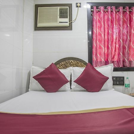 Relax Guest House Mumbai Bagian luar foto