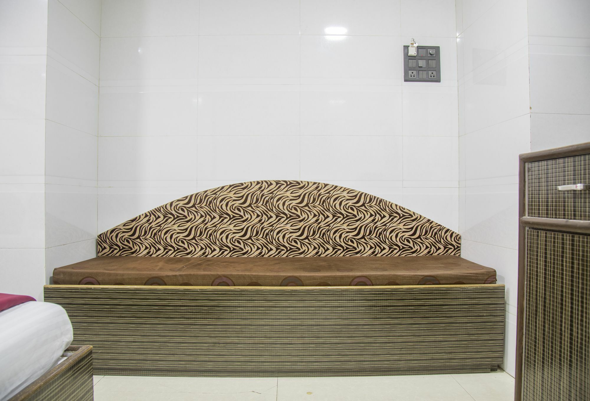 Relax Guest House Mumbai Bagian luar foto